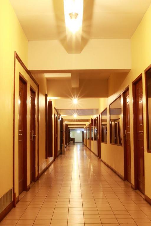 Pradipat Hotel Bangkok Exteriér fotografie