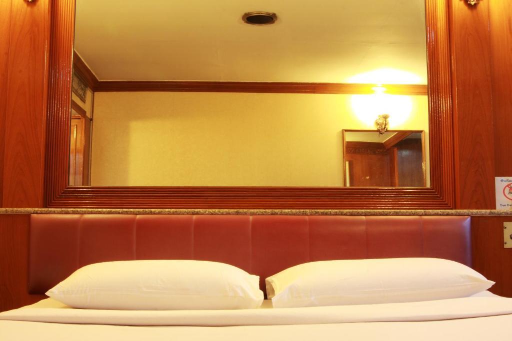 Pradipat Hotel Bangkok Pokoj fotografie